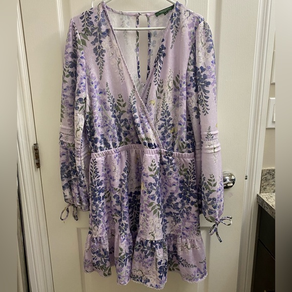 Lilac Long Sleeve Dress - Picture 3 of 4